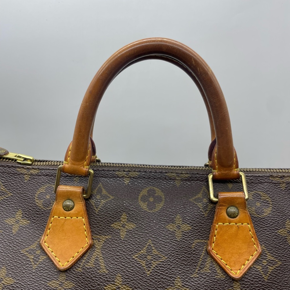Louis Vuitton Monogram Speedy 30 Bag - Picture 6 of 15